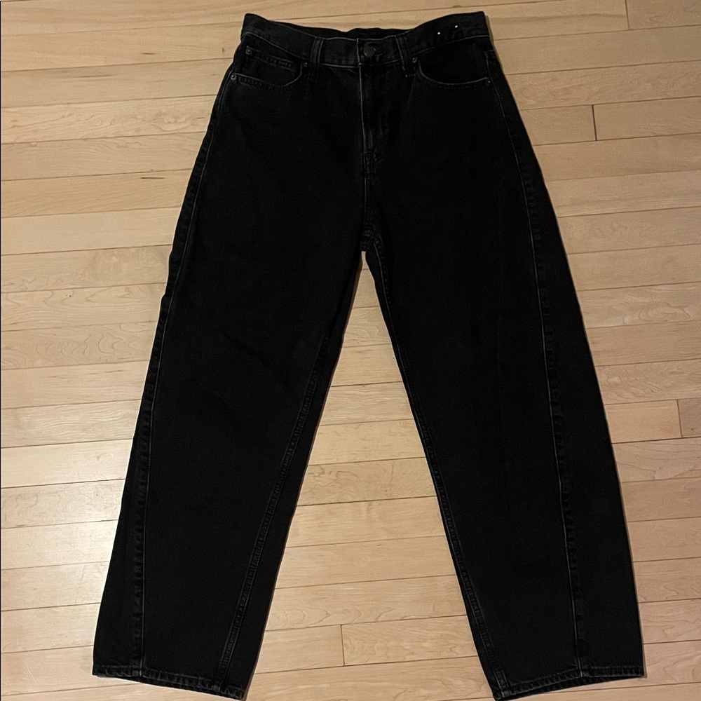 GAP High Rise Barrel Jeans